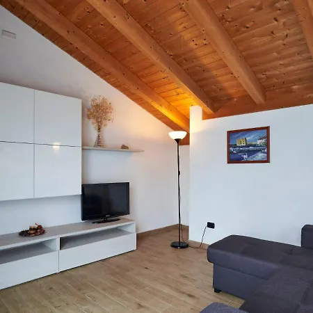Giulia By Interhome Vakantiehuis *