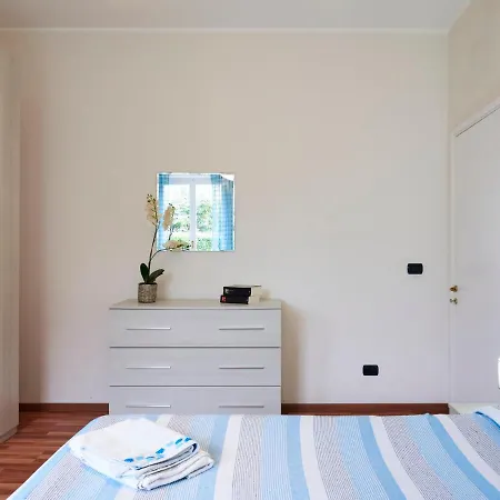 Giulia By Interhome Feriehus Dervio