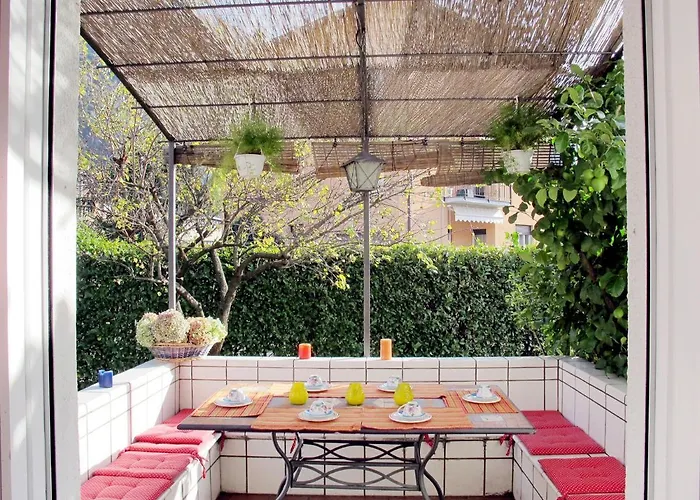 Giulia By Interhome 데르비오